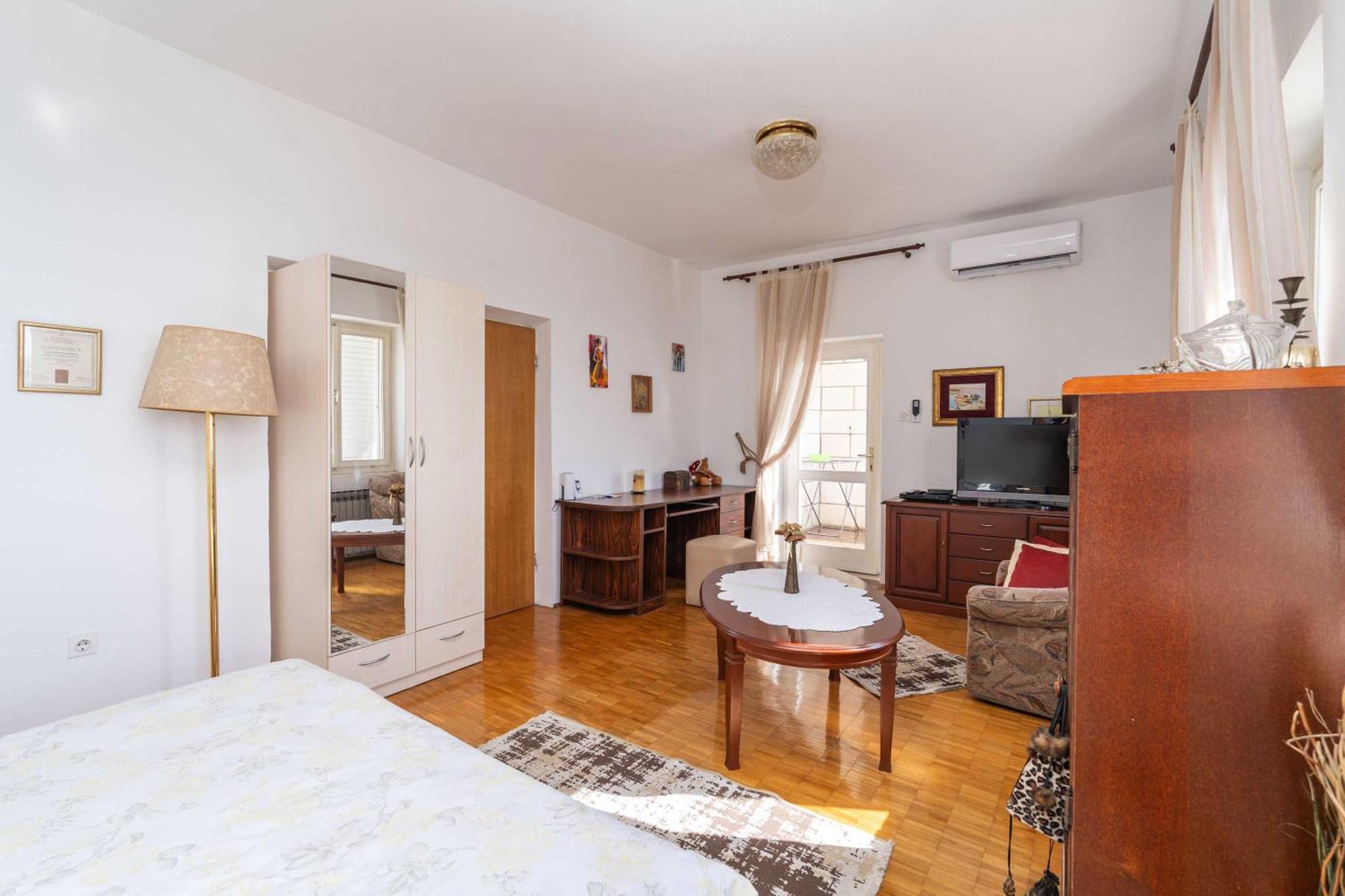 Apartment And Room Cicko Дубровник Екстериор снимка